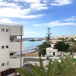 Apartment 409 El Carmen