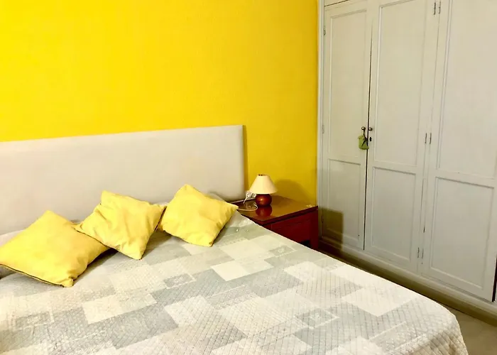 Estudio Privado In Los Gigantes