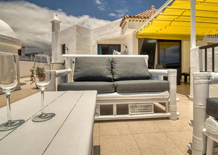 Penthouse Sea View Jacuzzy Terrace & Pool