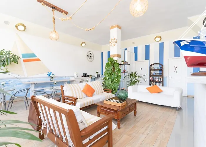 Hostel Neon Tenerife