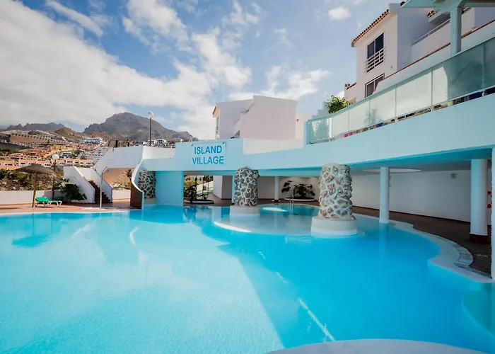 5 Island Village With Wi Fi And Pool