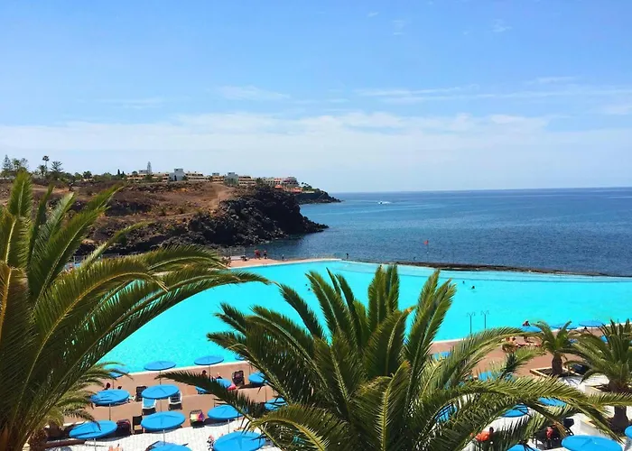 Garden View Apartment In Las Galletas