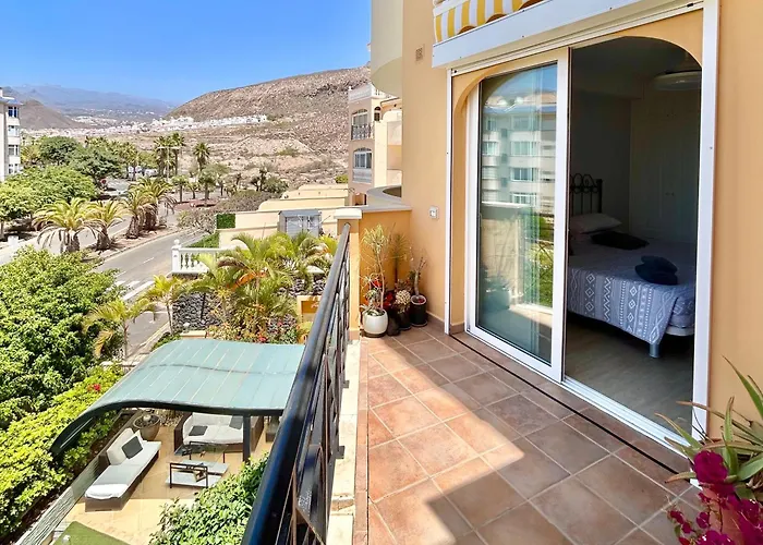 Lovely Los Cristianos Apt In Quiet Complex K108