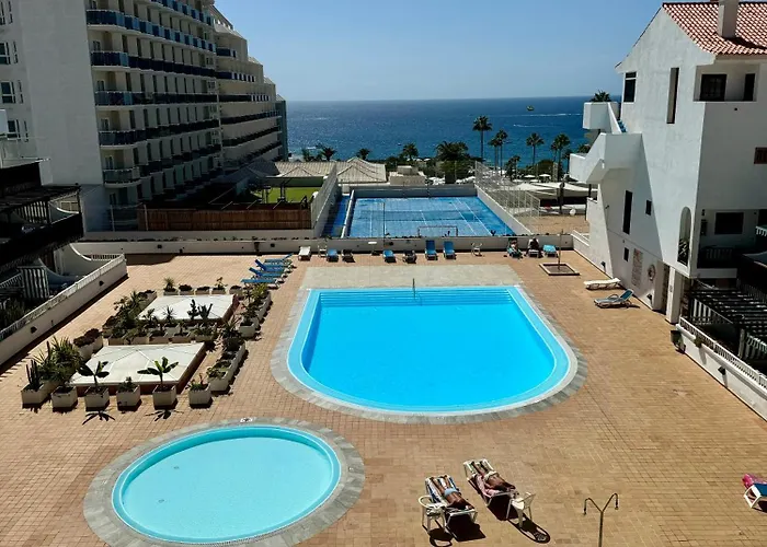 Fanabe Stunning Beachfront Penthouse Parque Royal Adeje Tenerife