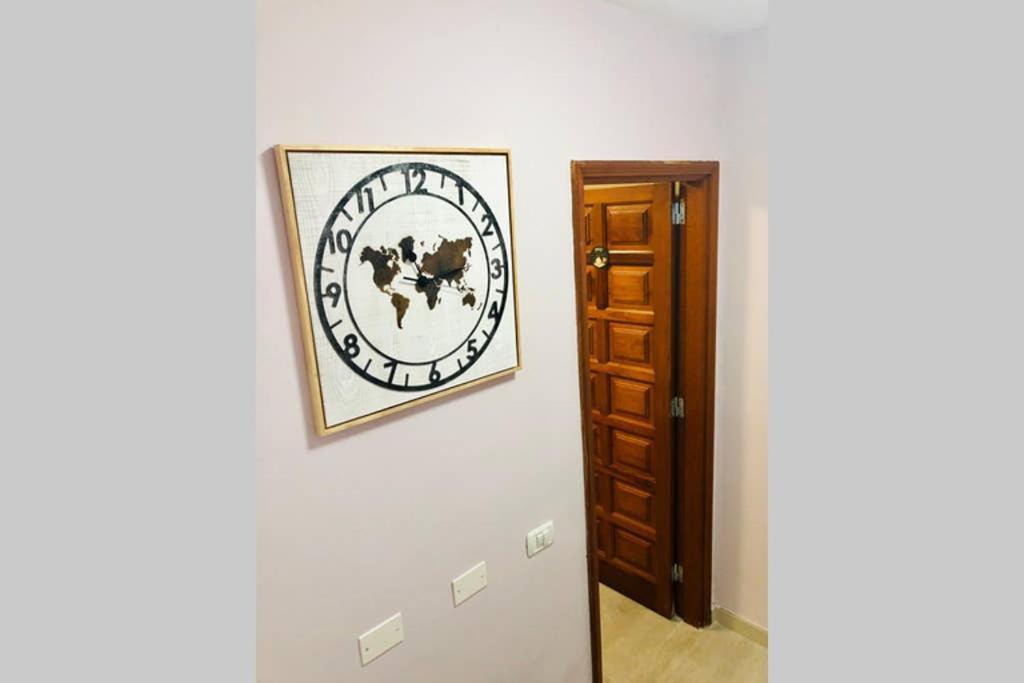 Apartment Stylish And Private 1 Bed In San Eugenio *