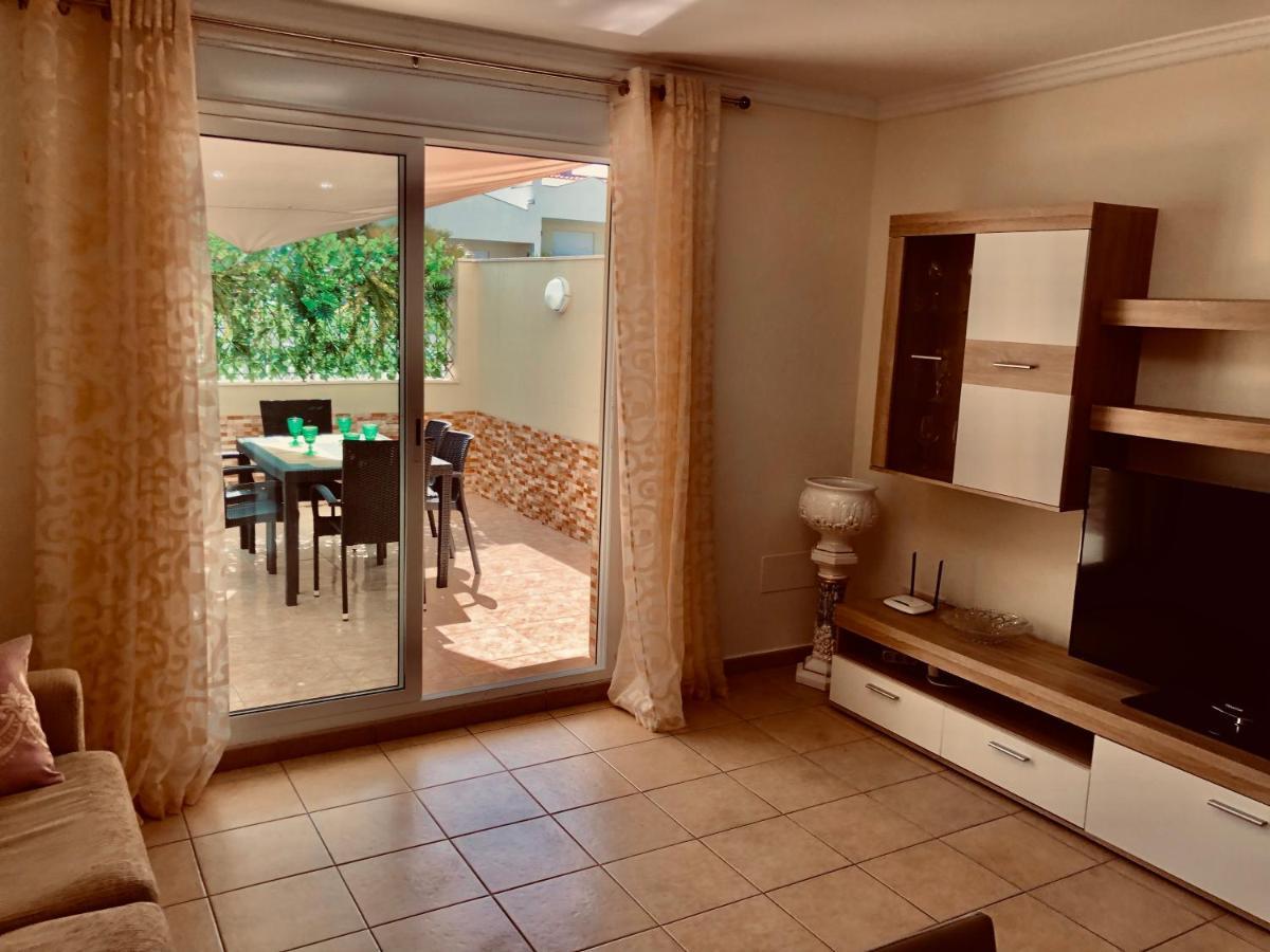 Oasis Fanabe Appartement *