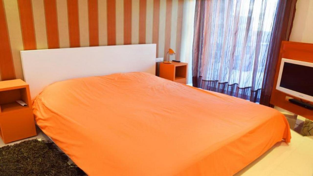 Exclusive In Bahia Del Duque Villa