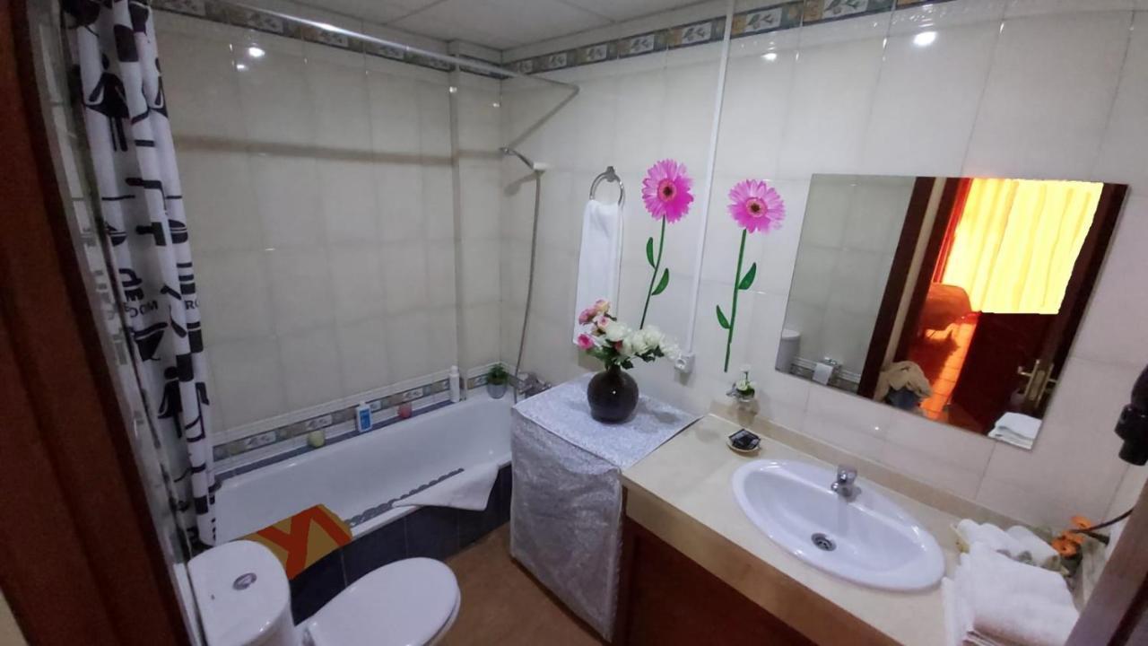 327 - Edf Aguamarina - Vacation In The Coast Line Of Golf Del Sur San Miguel de Abona