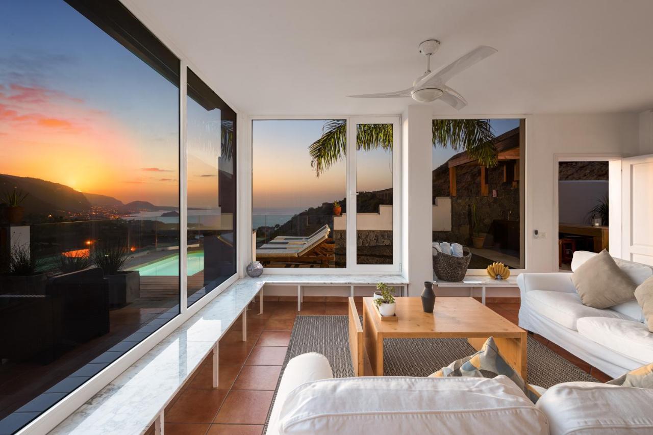 Apartment Superior A: Private Pool & Concierge
