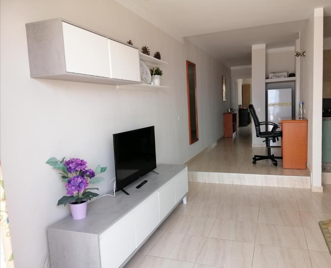 Appartement With Ocean View In *