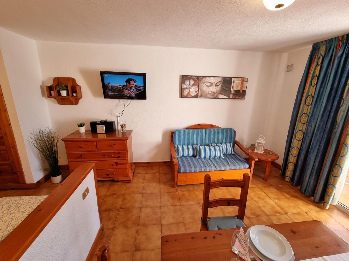Appartement Studio No 1 Directly On The And Sea, Terrace, Heated Pool, Wifi