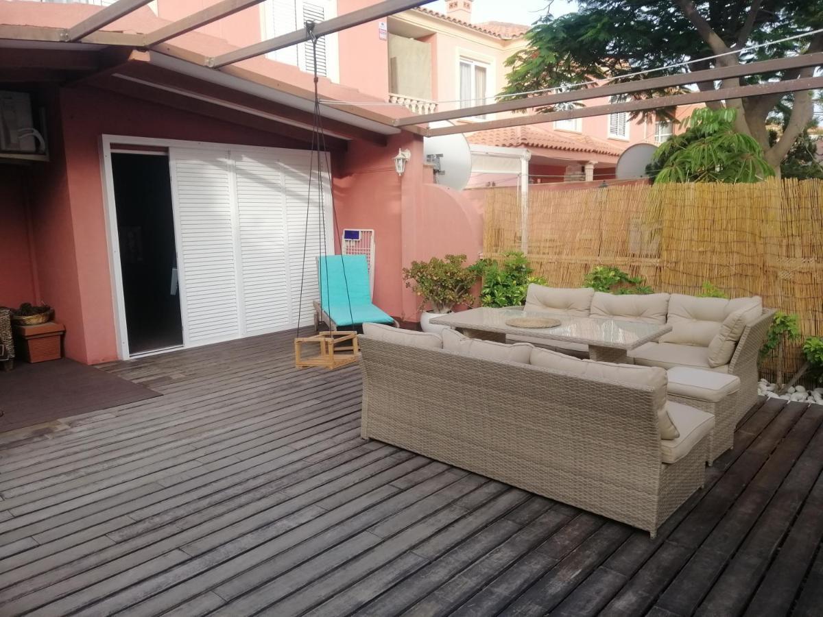 Cozy Townhouse In El Duque Costa Adeje (Tenerife)