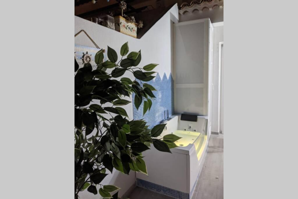 Jacuzzi Suite, Pakito * Costa Adeje (Tenerife)