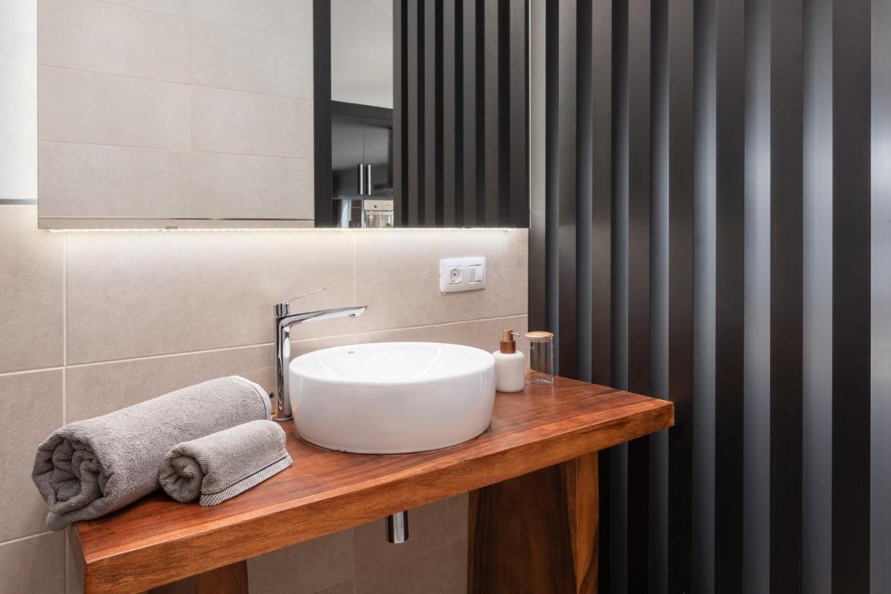 Luxury Callao With Private Heated Pool By Vallecid *