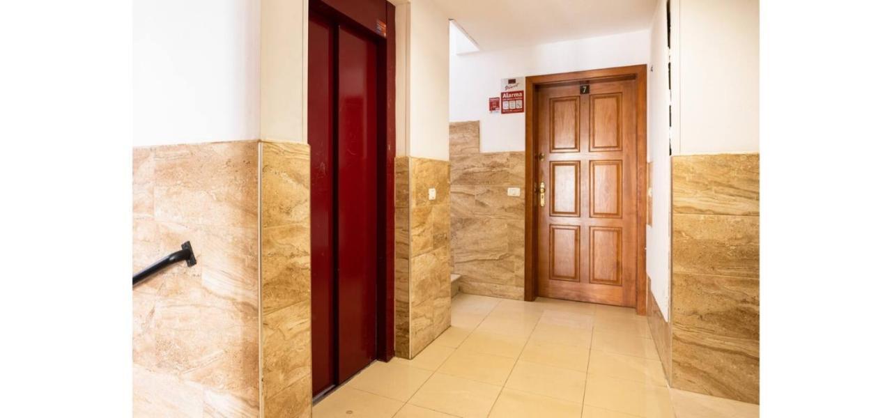 Casa Krisma, Fabulous Modern Spacious 2 Bedrooms Apartment, Remote Work, Fast Wifi, Parking And Ac