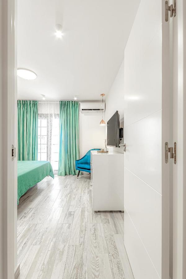 Deluxe Perla Del Sur