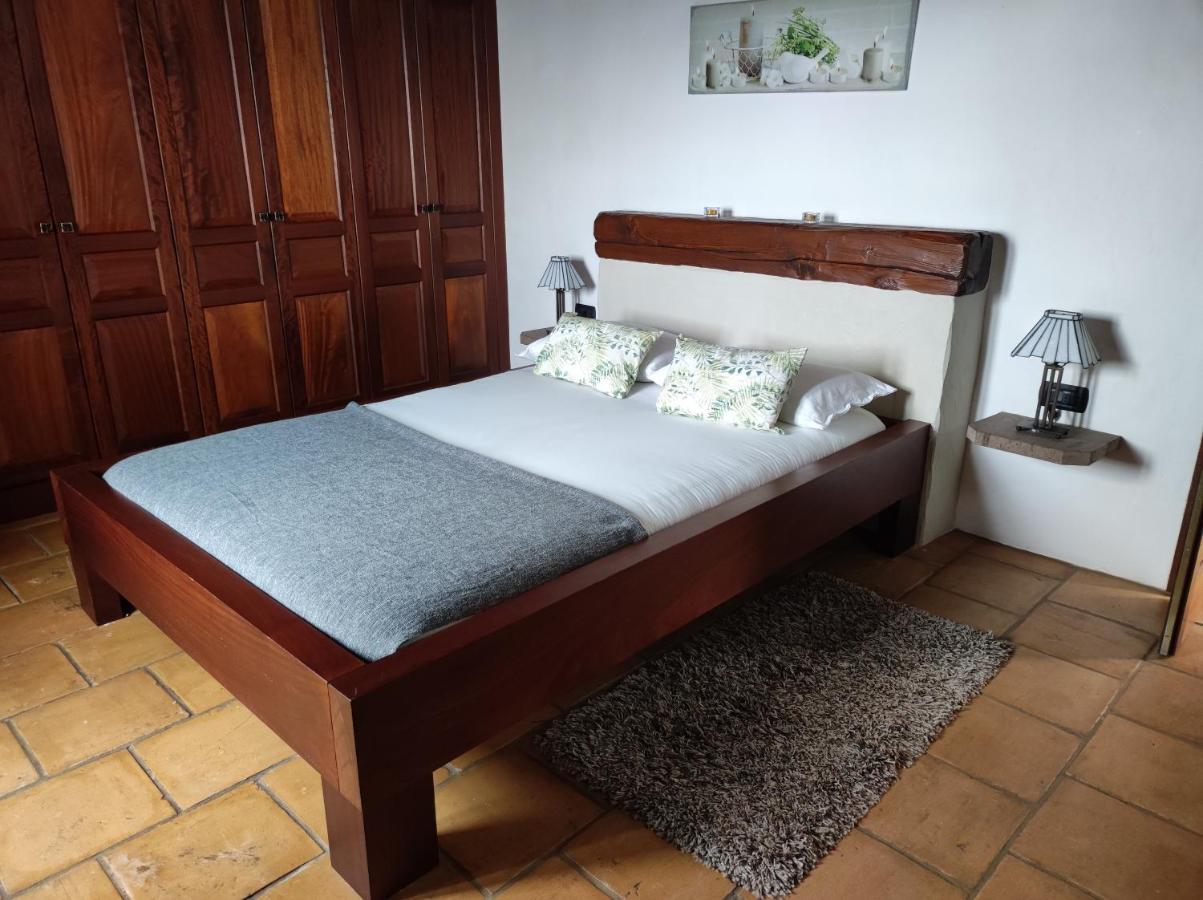 Hébergement de vacances La Fortaleza Erjos-El Tanque