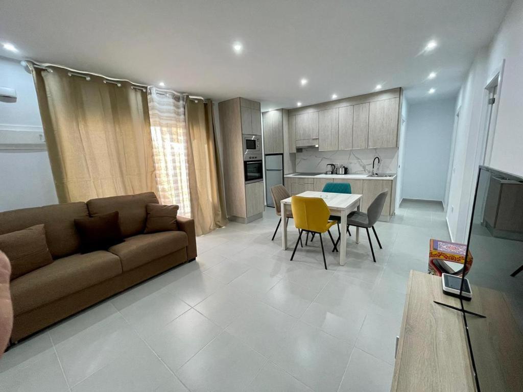 Apartamento New-excepcional 2 Y 2 Baños En Mareverde Costa Adeje (Tenerife)