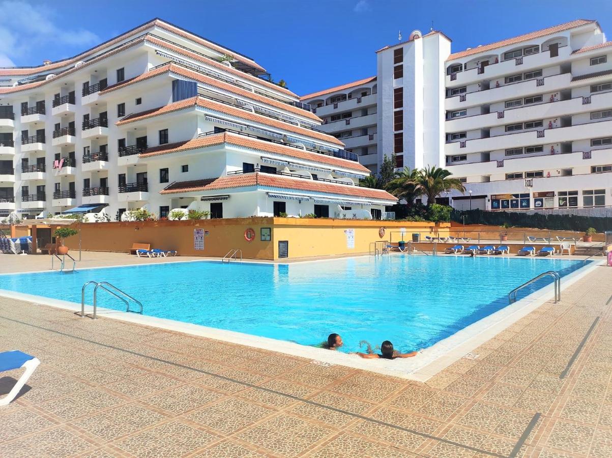 Near The With Sea View Apartment