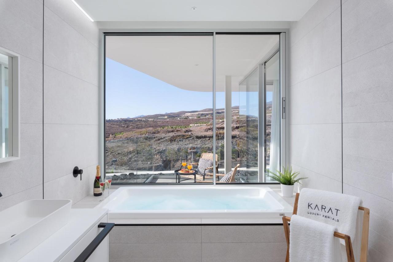 Karat Ibardin Rokabella Villa *