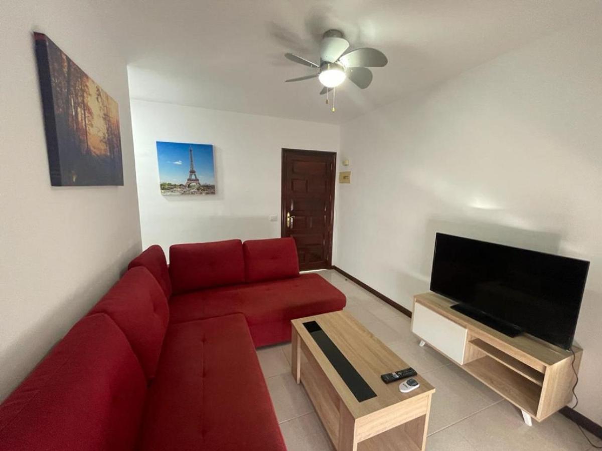 Bed & Breakfast Vacacional Arbelo Golf