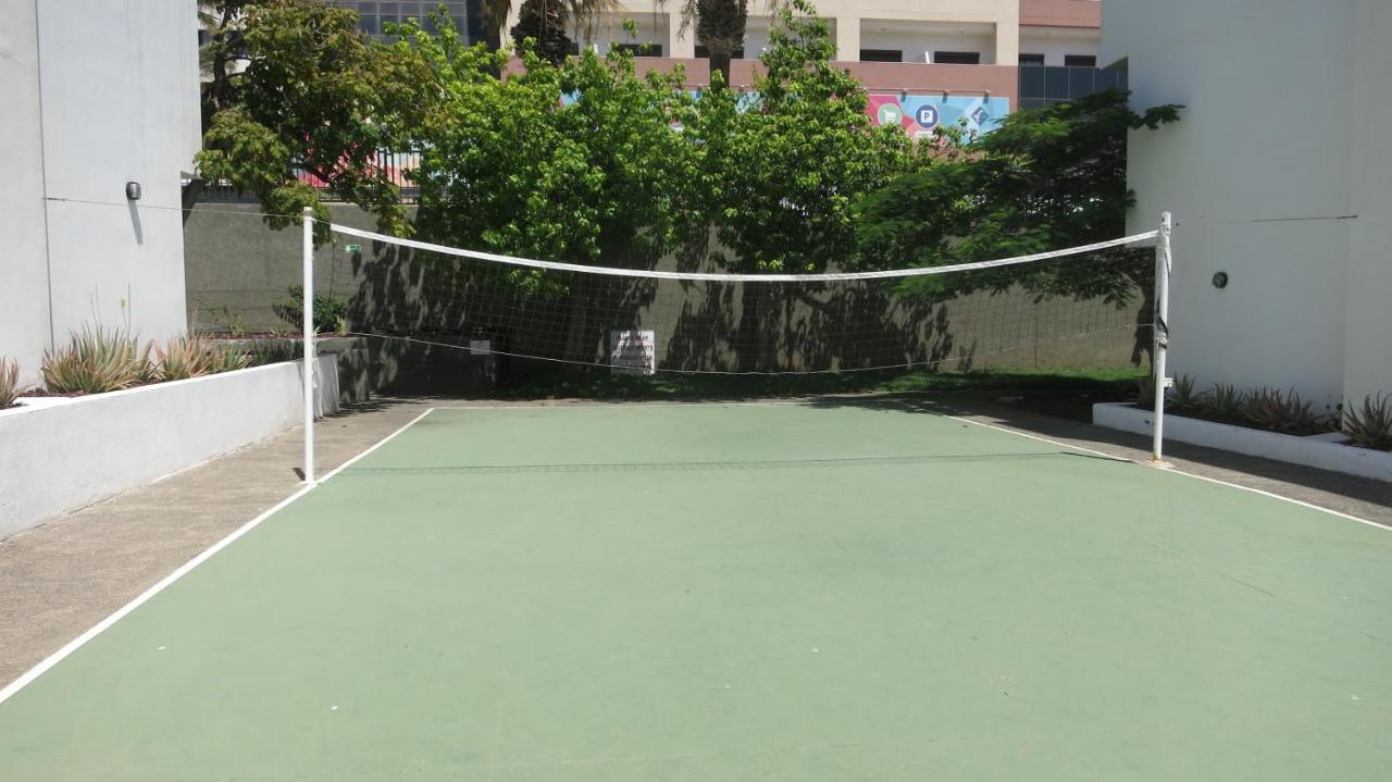 2-bedroom Near Beach And Golden Mile