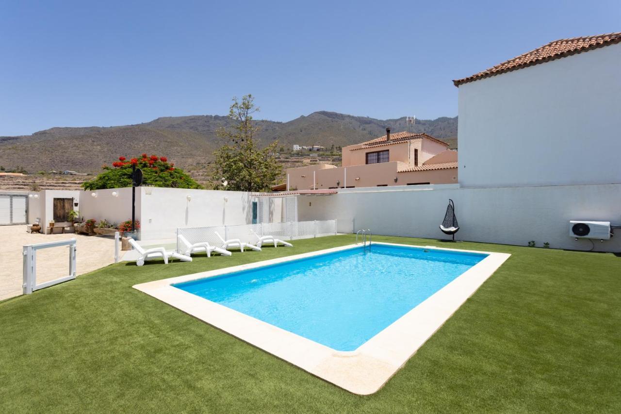 Casa La Rueda With Pool Costa Adeje (Tenerife)