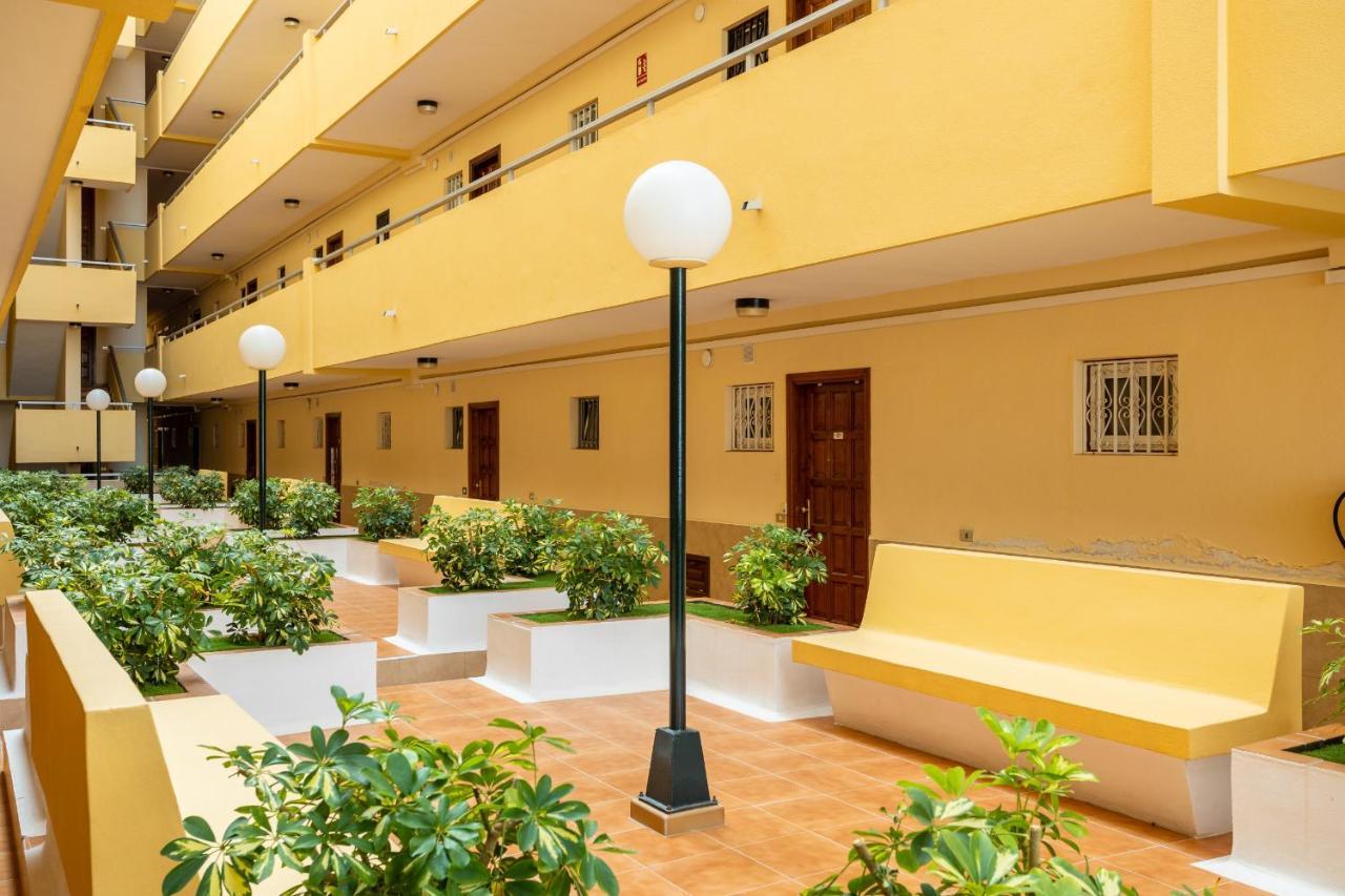 Family Near Ocean Cristianos Lovetenerife Apartamento *