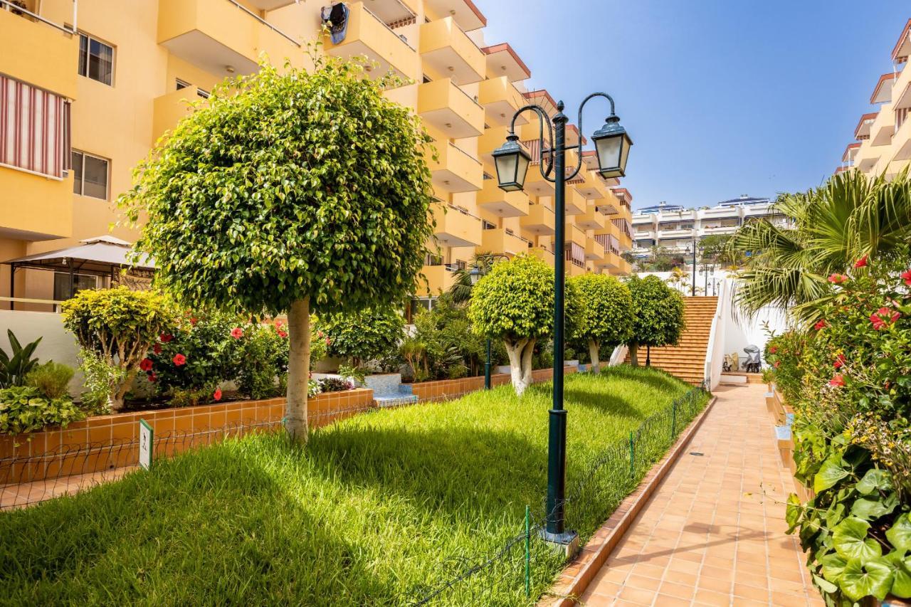 Family Near Ocean Cristianos Lovetenerife Apartamento