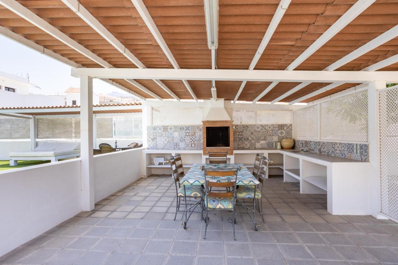 Villa Casa La Rueda With Pool