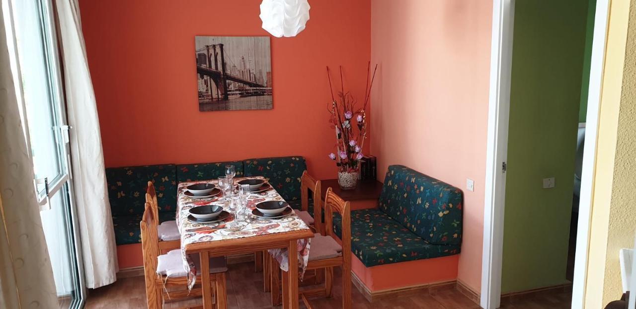 Apartamento 2-bedroom Near Beach And Golden Mile Playa de las Américas