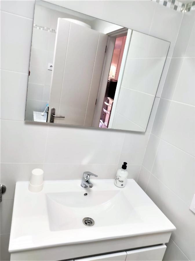 Cris Sol Apartment *