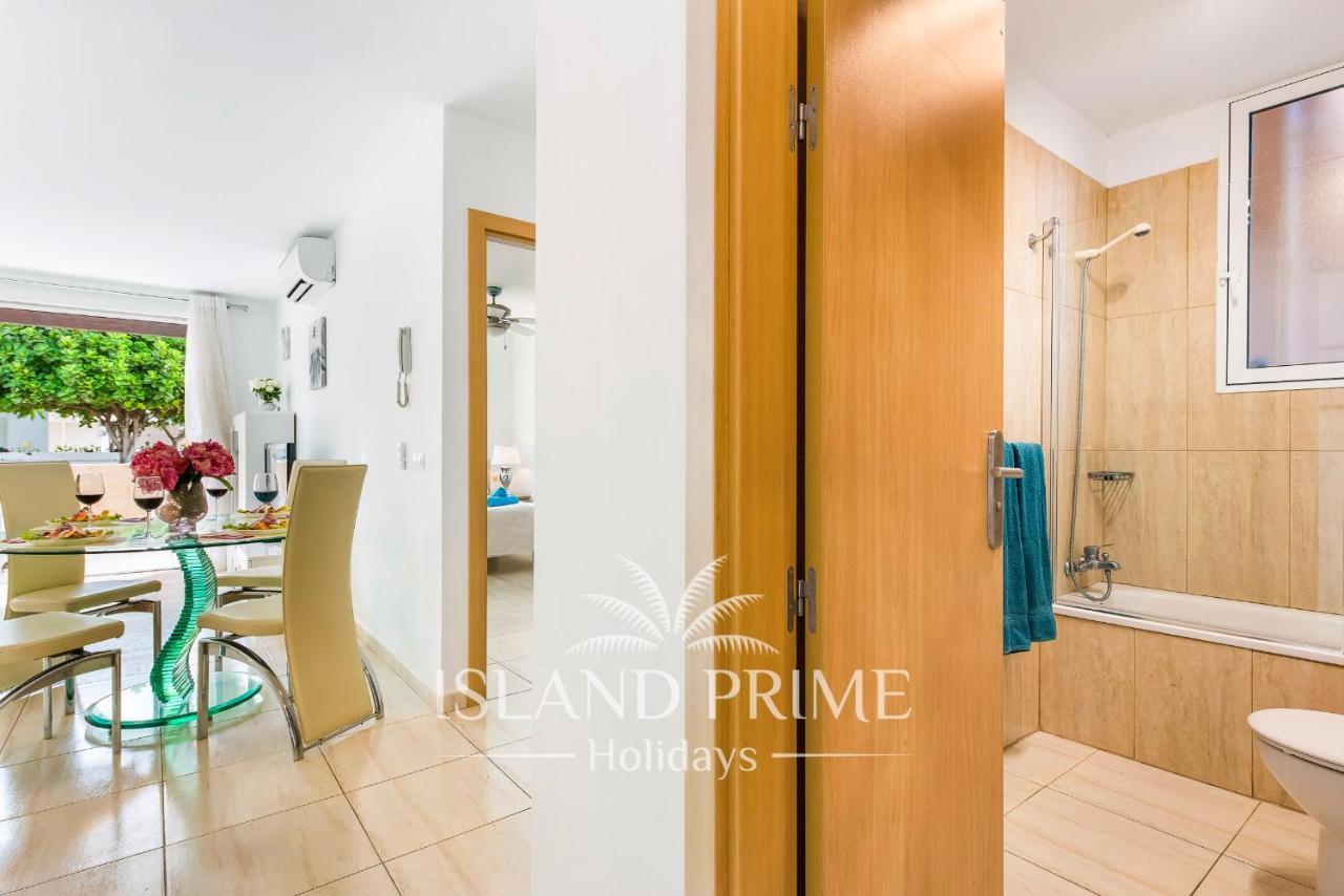 Apartment 4x Bedrooms Poolside In Amarilla Golf *