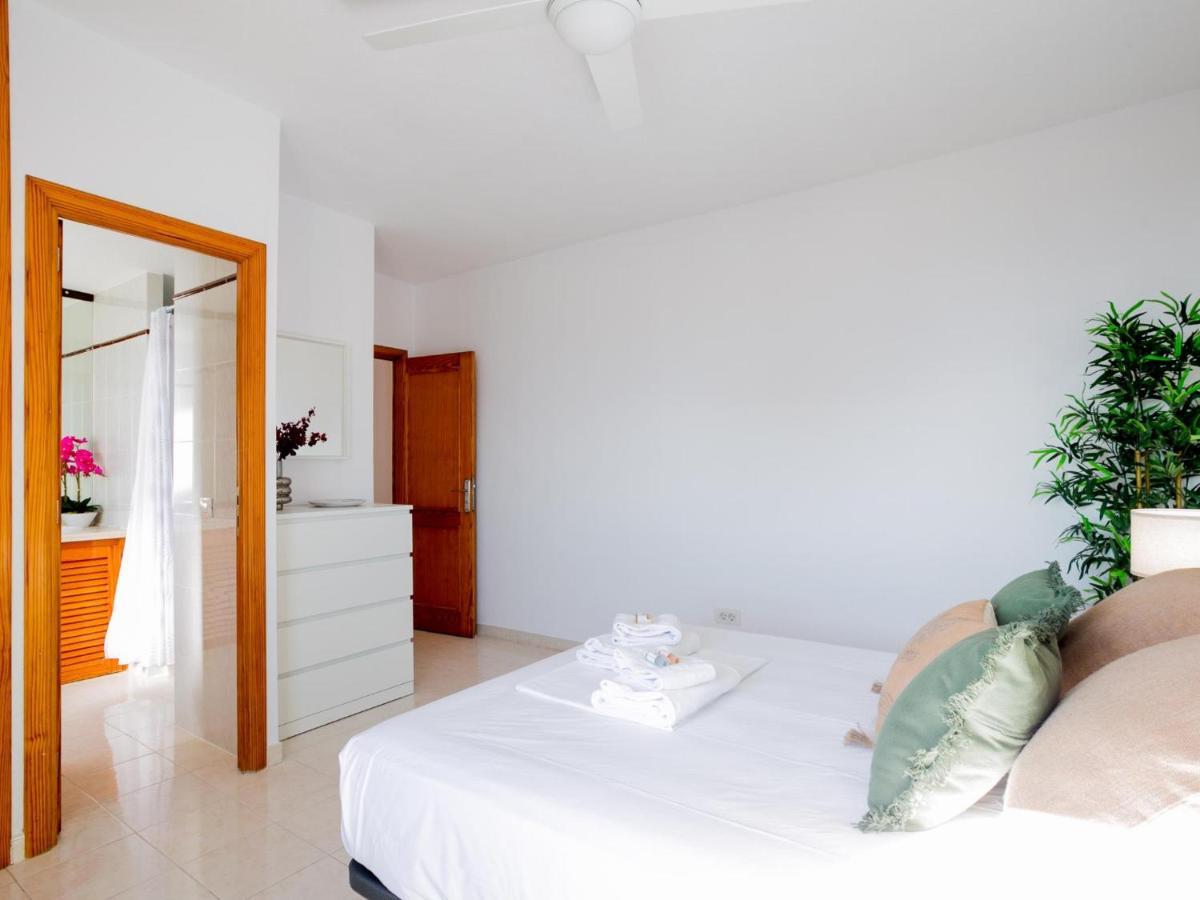 1301 Very Nice With Amazing Sea View