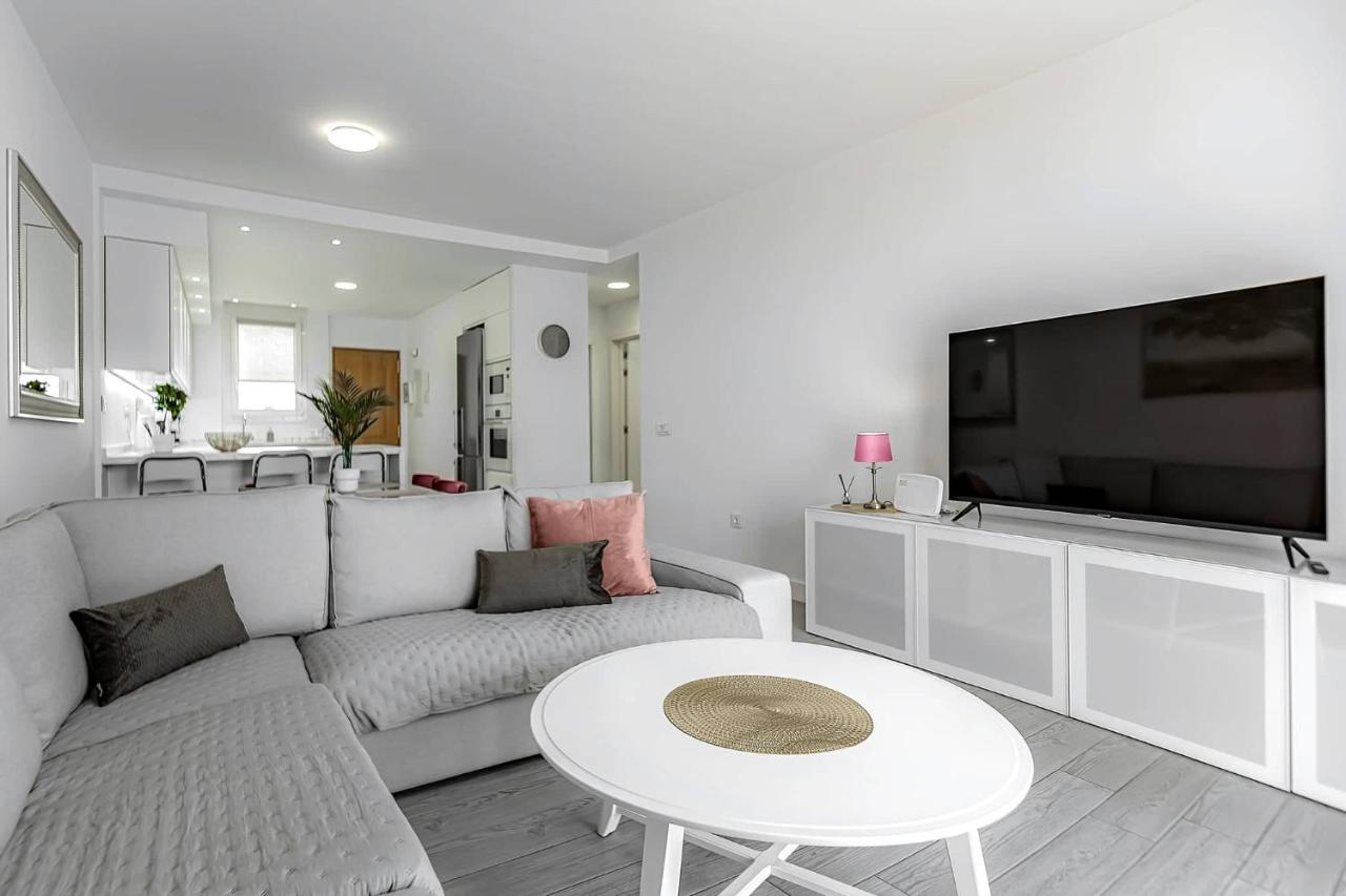 2-bed Amazing Ocean View Costa Adeje