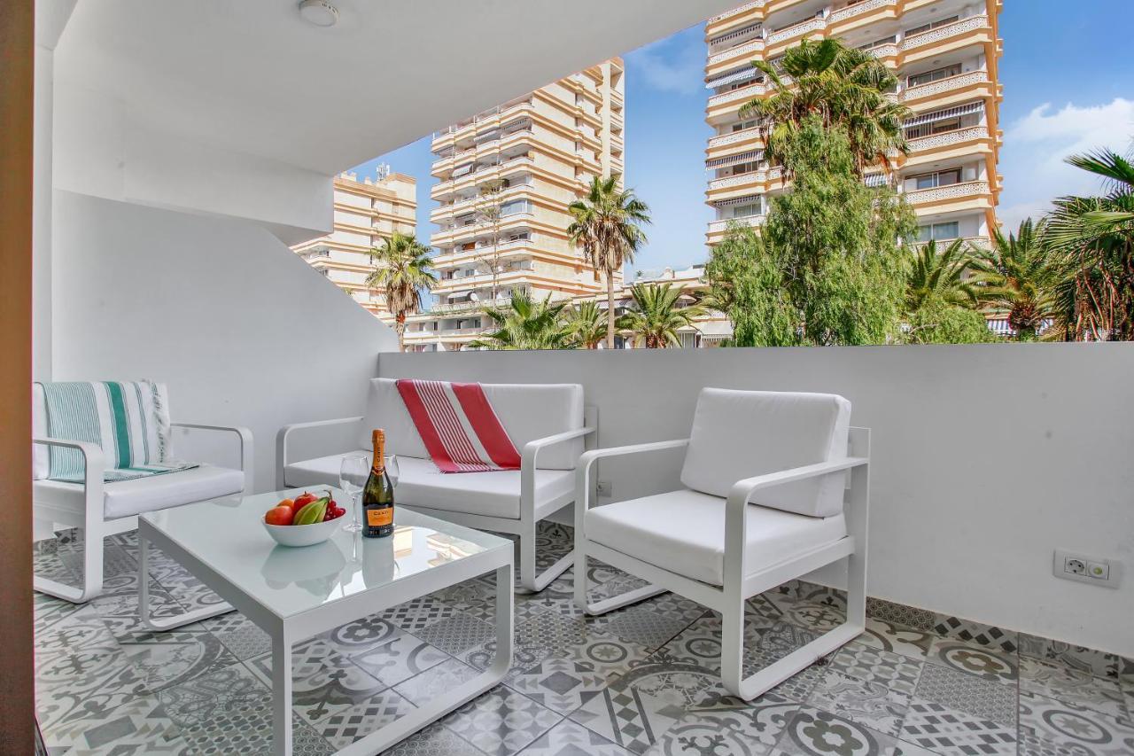 Charming Las Americas, Terrace, Fiber, Pool Apartment