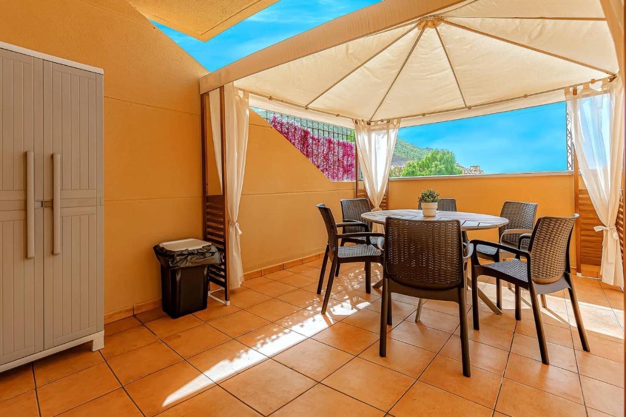 2-bed Amazing Ocean View Costa Adeje *