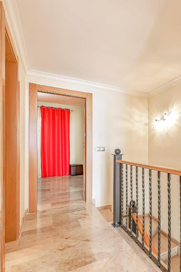 Great Ocean View Arena Apartment