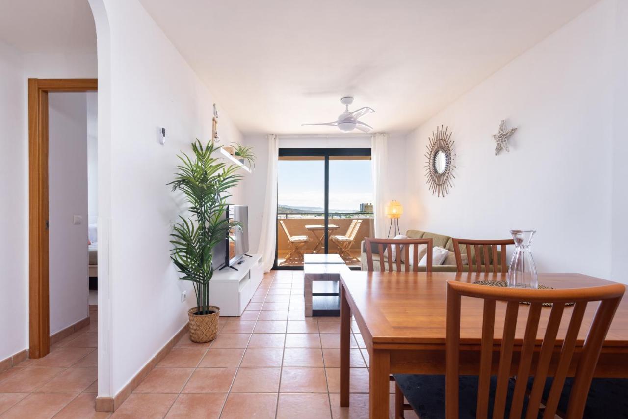 Apartment 109 Sunny Paradise By Sunkeyrents