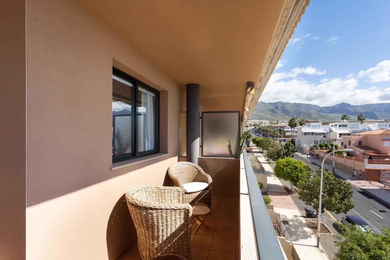 Apartment 109 Sunny Paradise By Sunkeyrents