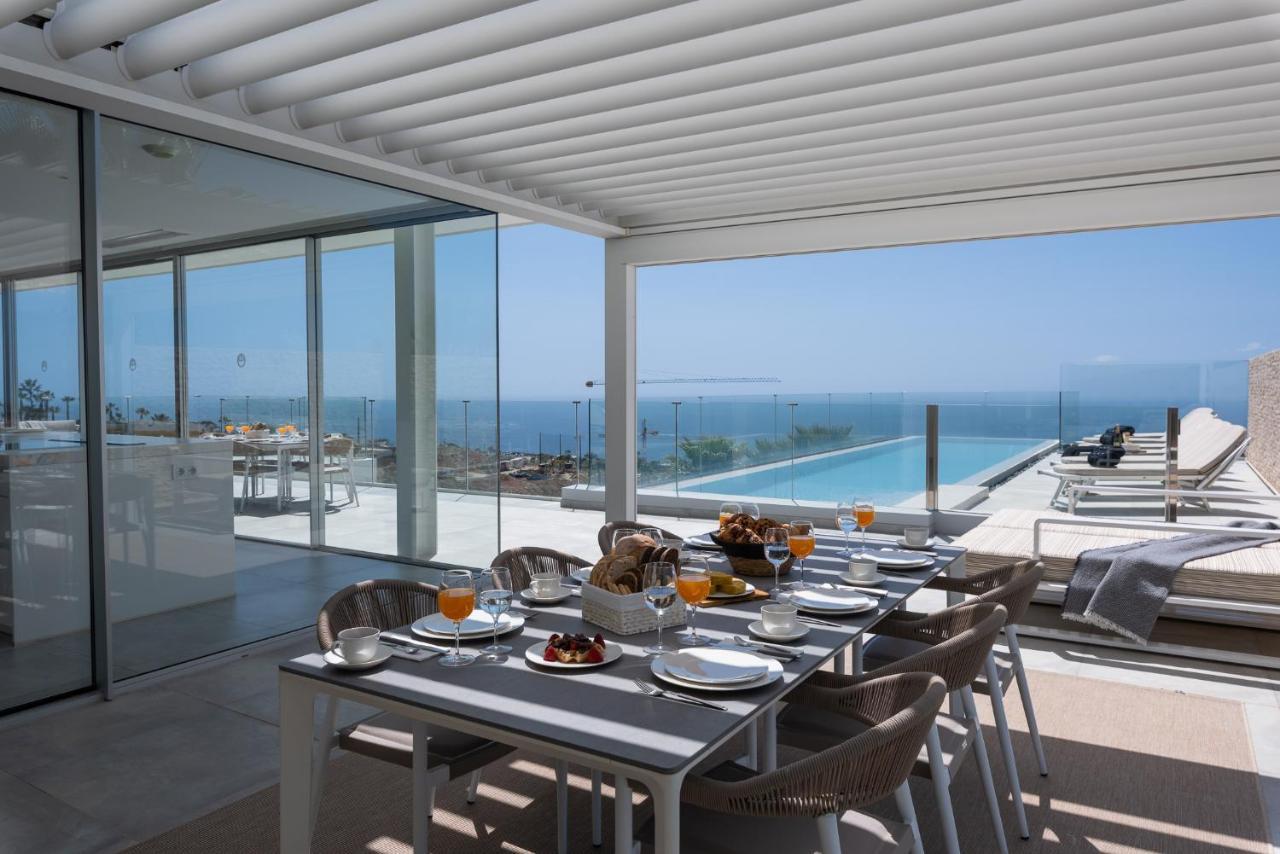 Karat Zambrano - Includes Golf Cart Villa