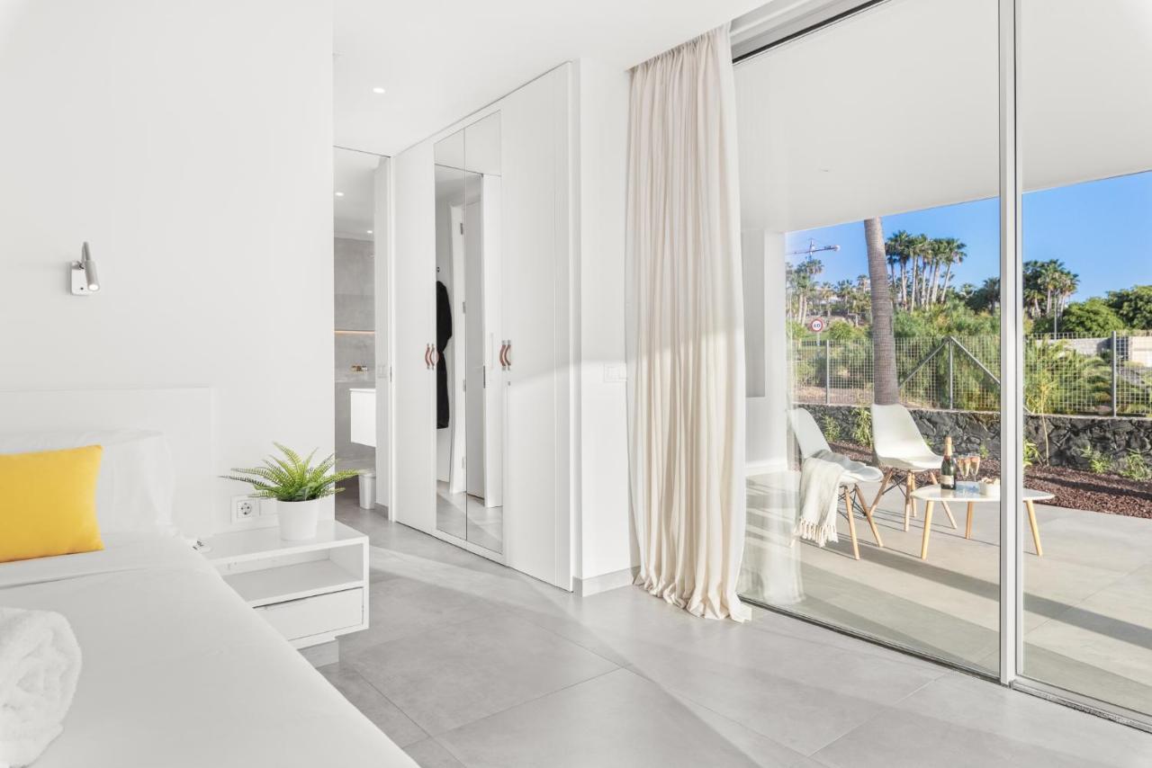 Villa Karat Zambrano - Includes Golf Cart
