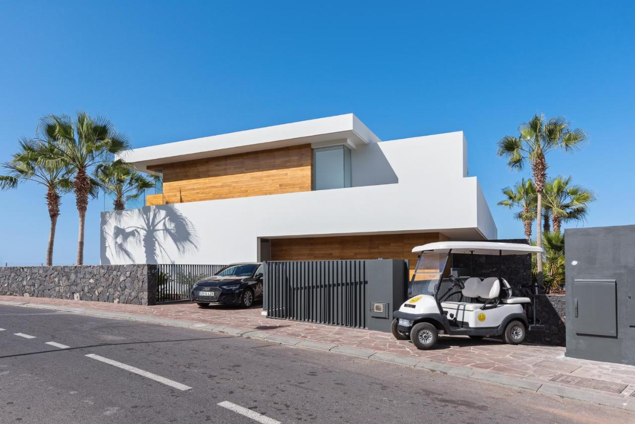Karat Zambrano - Includes Golf Cart Villa Guía de Isora