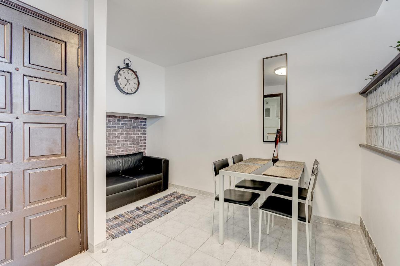 Luxury With Stunning Ocean View Apartamento