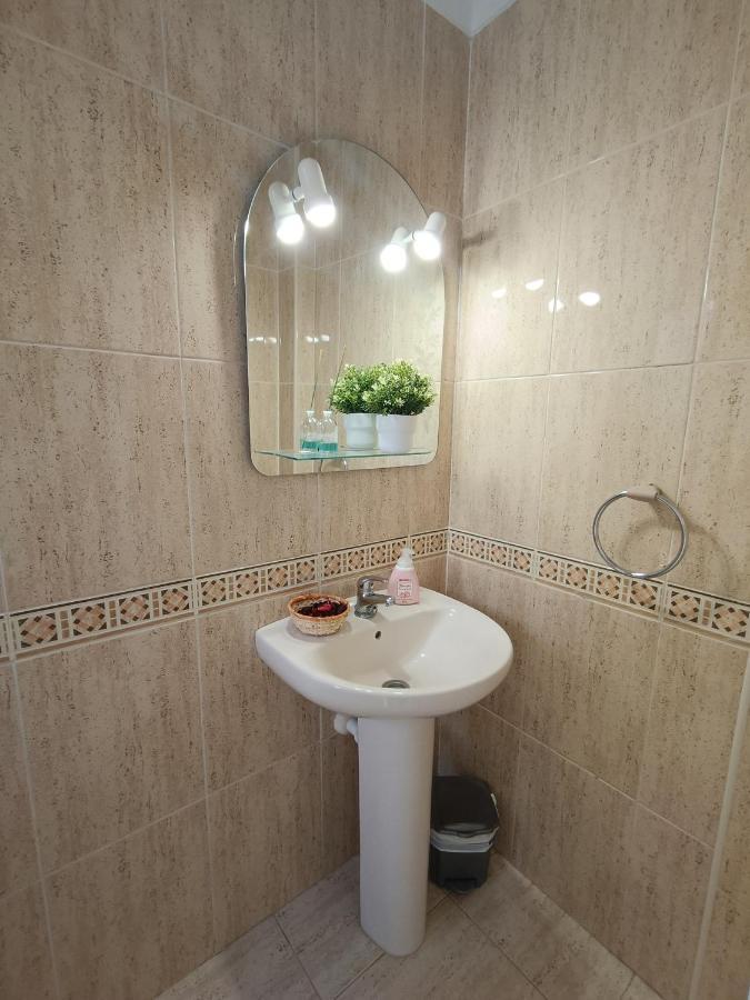 Apartamento Familiar Arcoiris Primera Linea De La Playa * Callao Salvaje