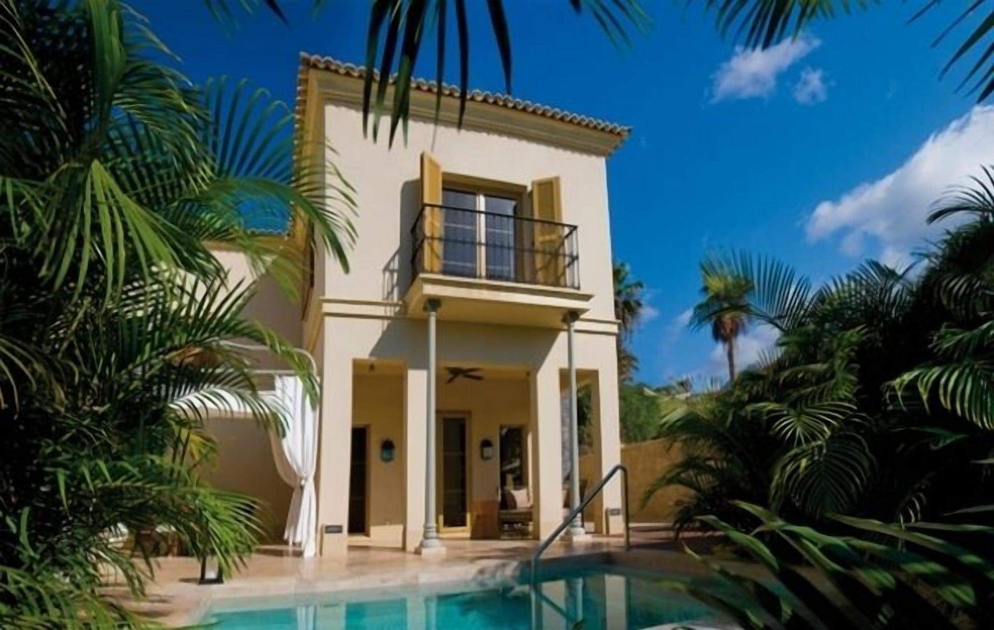 Hotel The At Gran Bahia Del Duque 5*