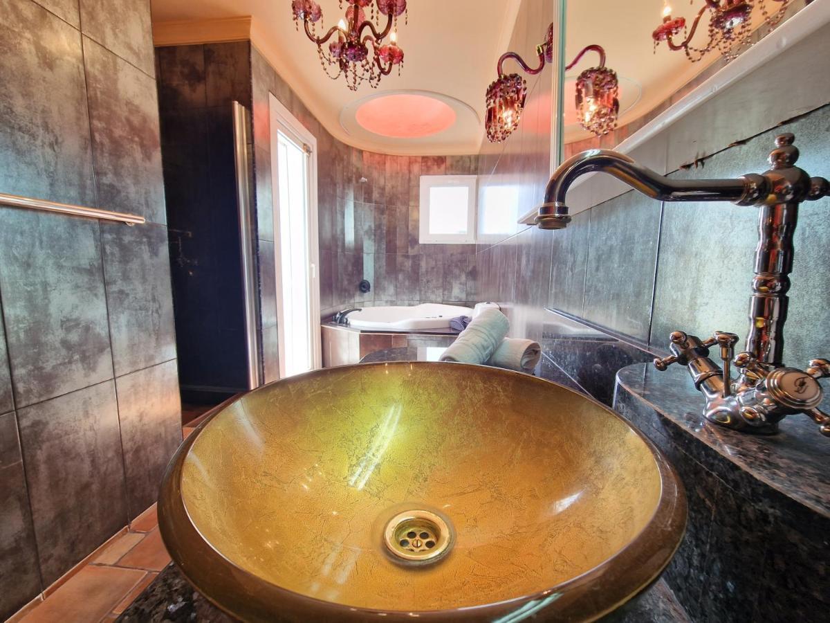 Habibi Luxury 5b