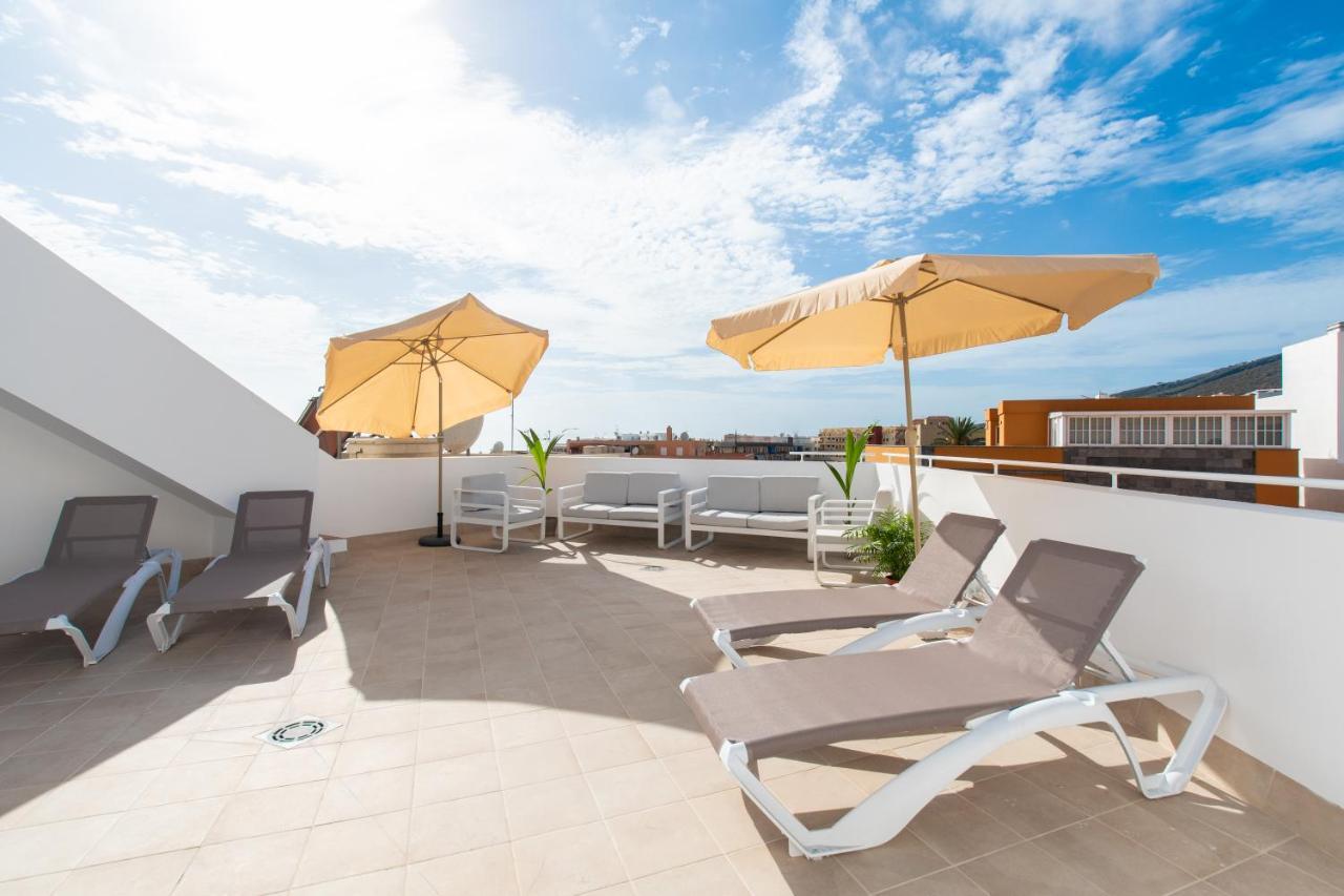 Suncanarias Adeje Plaza Hotel *