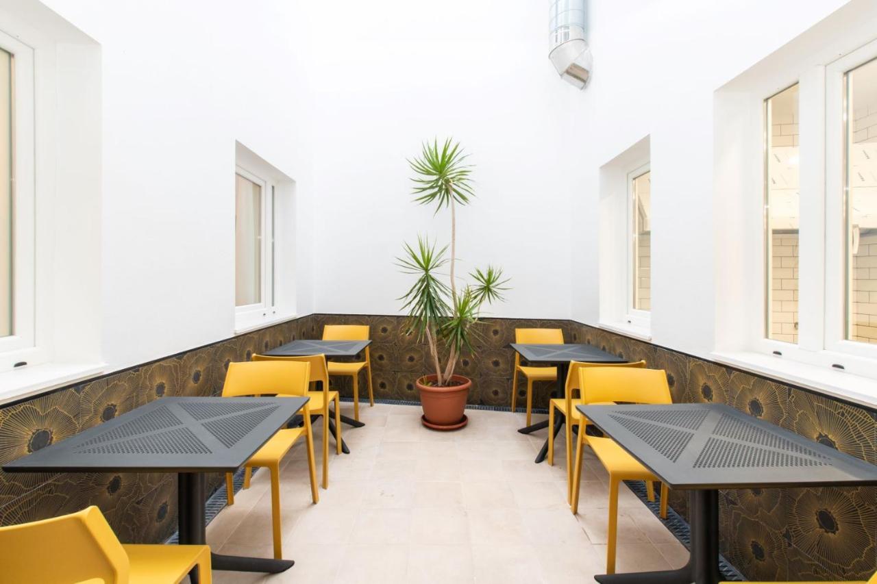 Hotel Suncanarias Adeje Plaza