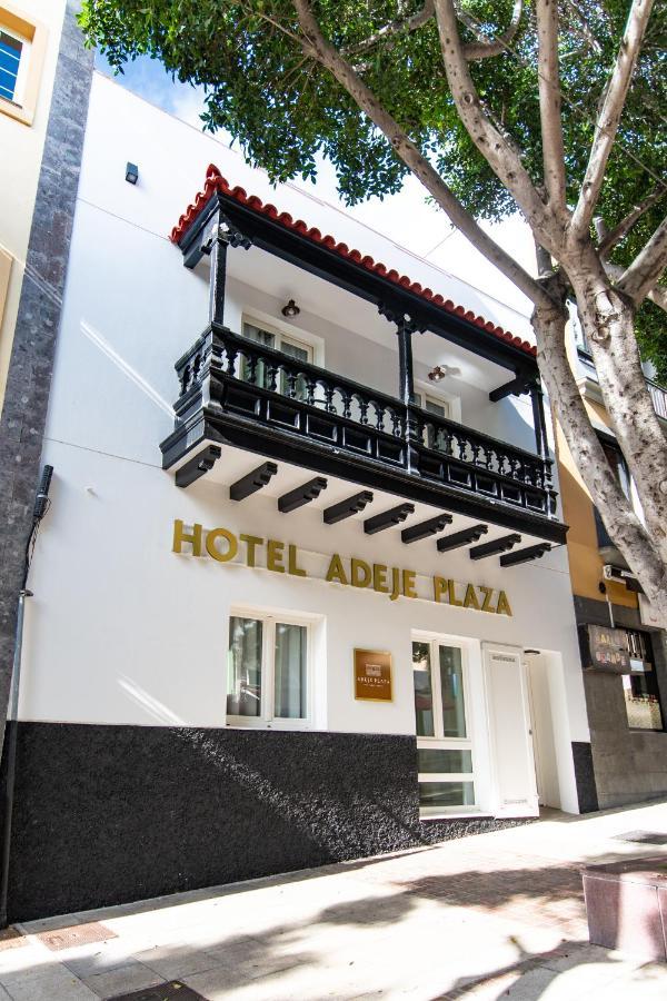 Hotel Suncanarias Adeje Plaza *